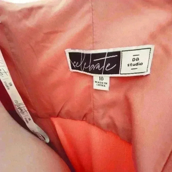 David's Bridal  Long Satin Spaghetti Strap Dress Coral Peach Size 10(D5.22.10) - Picture 4 of 8